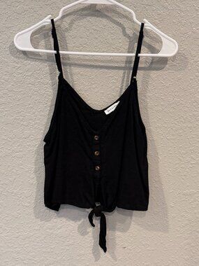Crescent Button Down Tank Top | Size M | Black